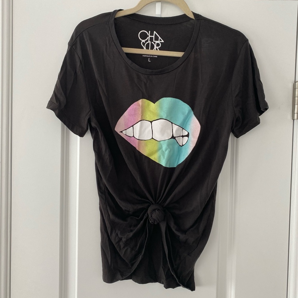 Chaser lip shirt NWT
